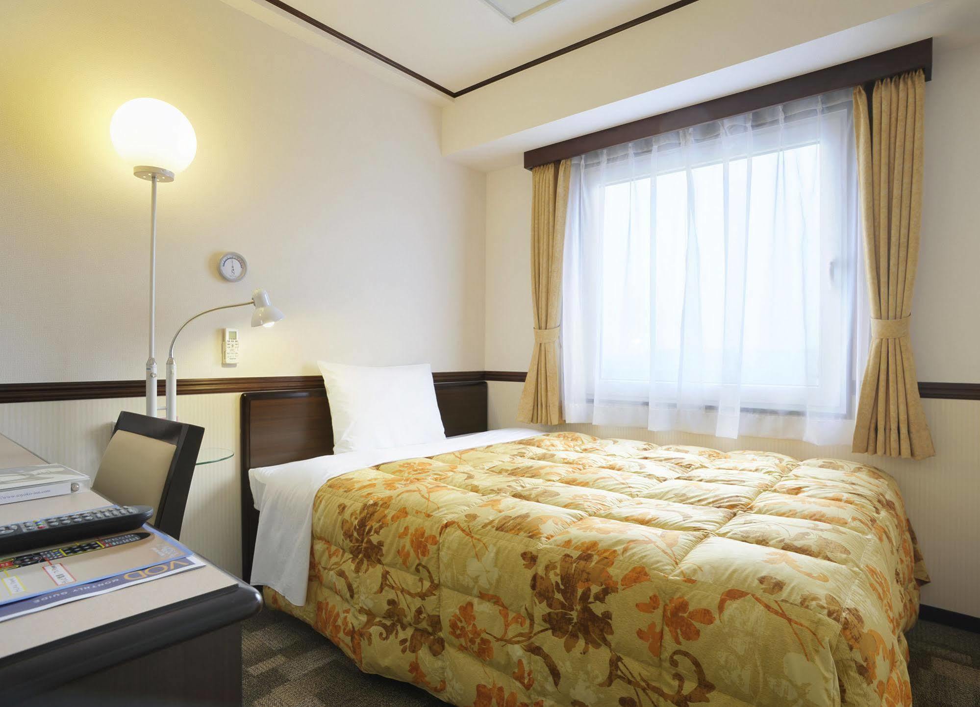 Toyoko Inn Izumo-Shi Ekimae Exterior foto